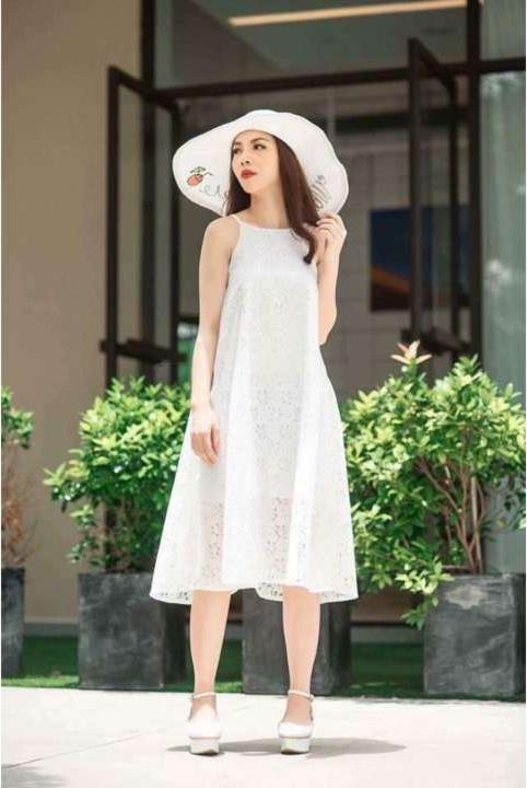 Đầm 2 dây ren yếm
