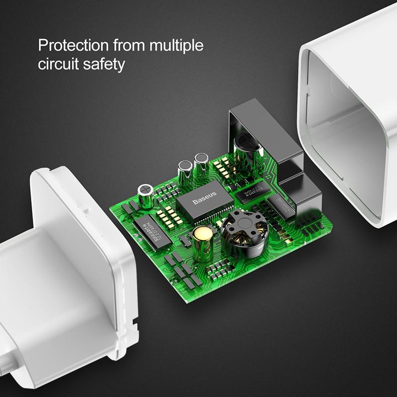 Cốc Củ sạc nhanh Baseus công suất 24W Công nghệ Sạc Nhanh Qualcomm QC 3.0 tự động điều chình dòng sạc - Hàng Chính Hãng