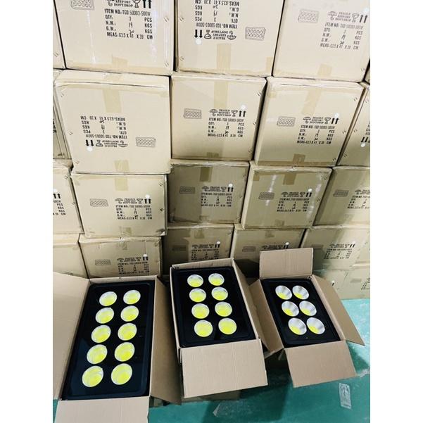 Đèn pha led 500W chuyên công trình ngoài trời, sân vận động, tàu thuyền đi biển chống nước tiêu chuẩn IP67 hàng đủ watt