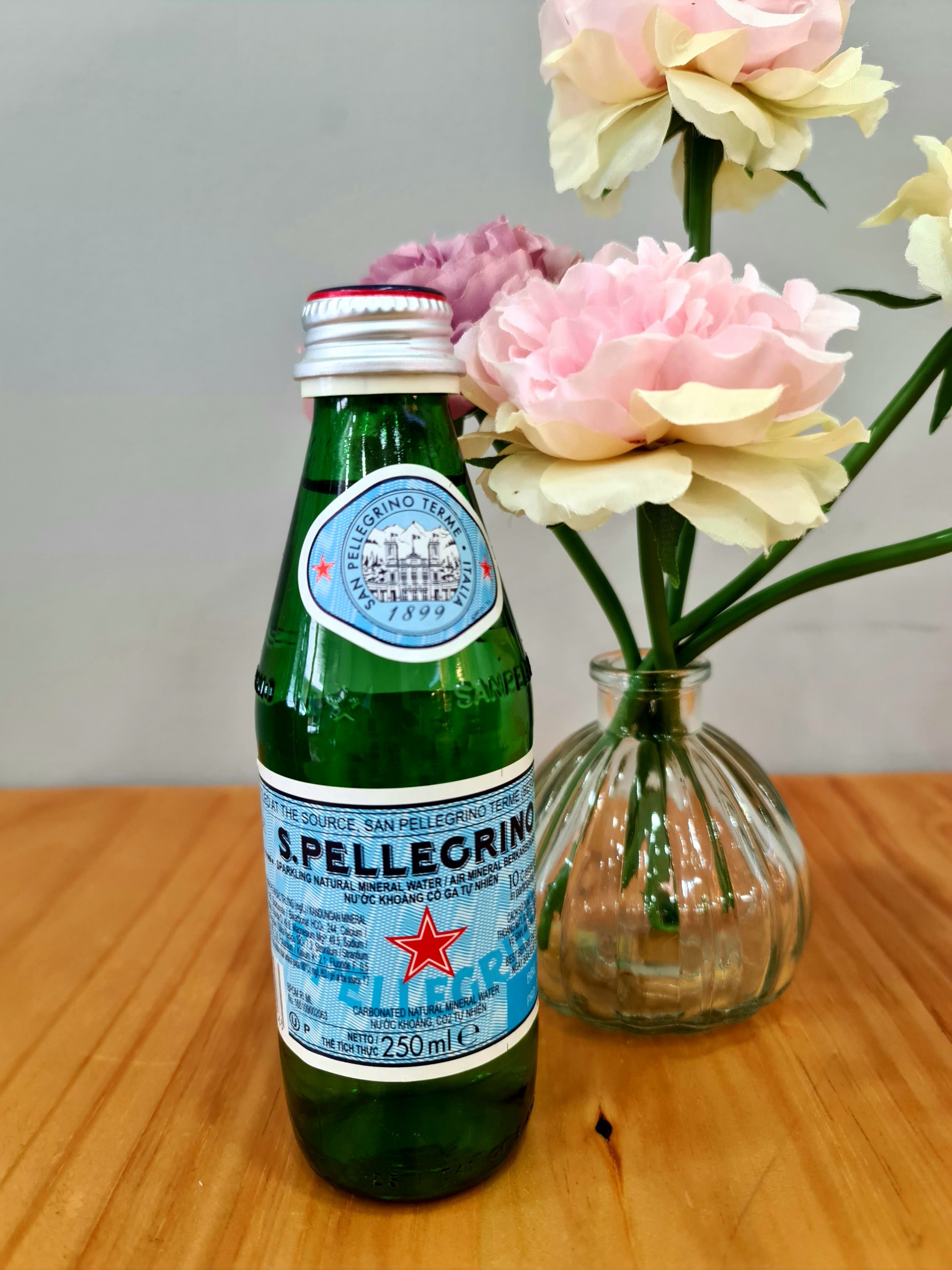 Nước khoáng có ga tự nhiên Sanpellegrino - 500ml Chai thủy tinh - Nước khoáng có ga tự nhiên Sanpellegrino