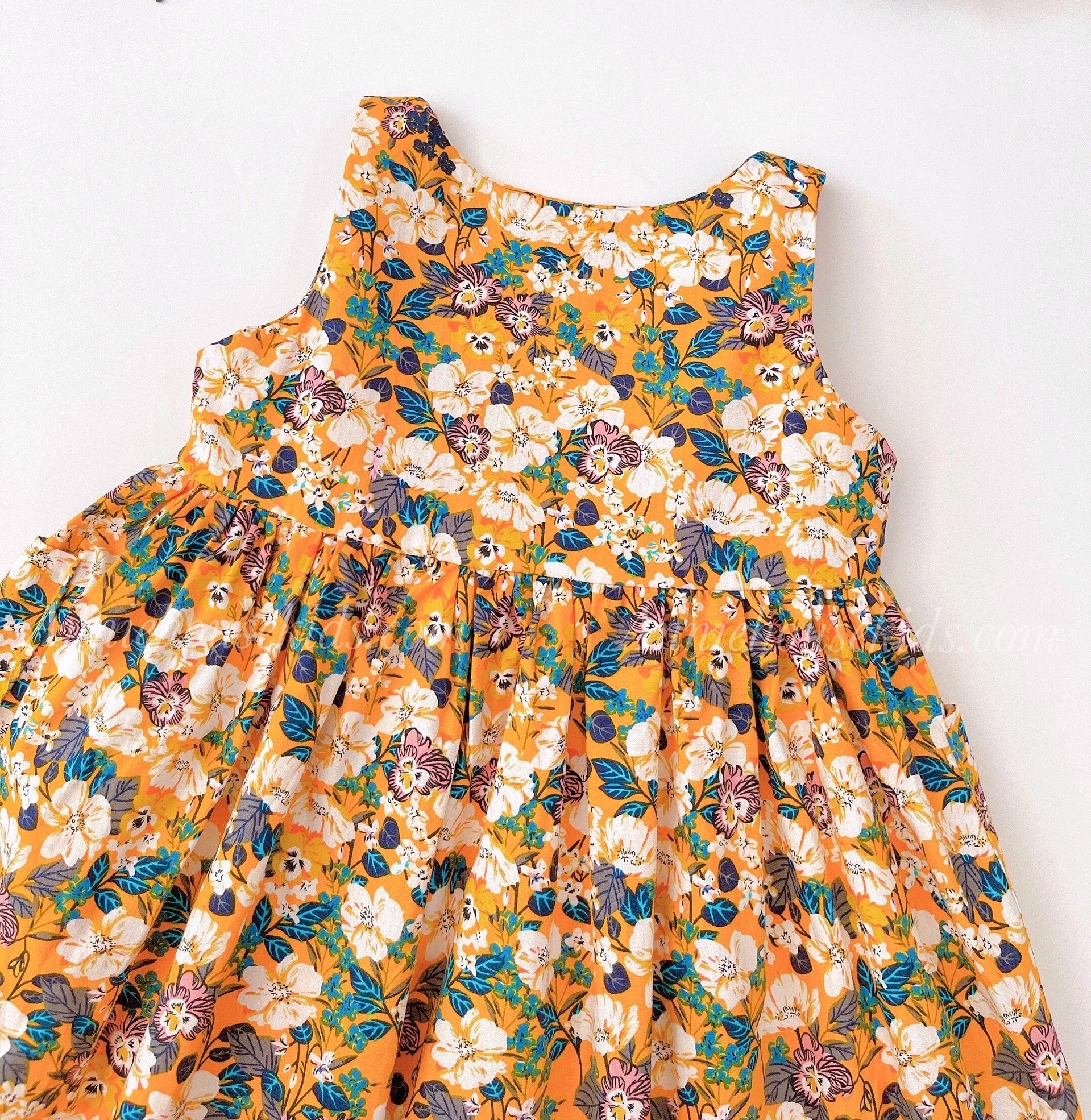 Váy bé gái mùa hè hãng Annie House họa tiết hoa xinh chất cotton cực đẹp DA218