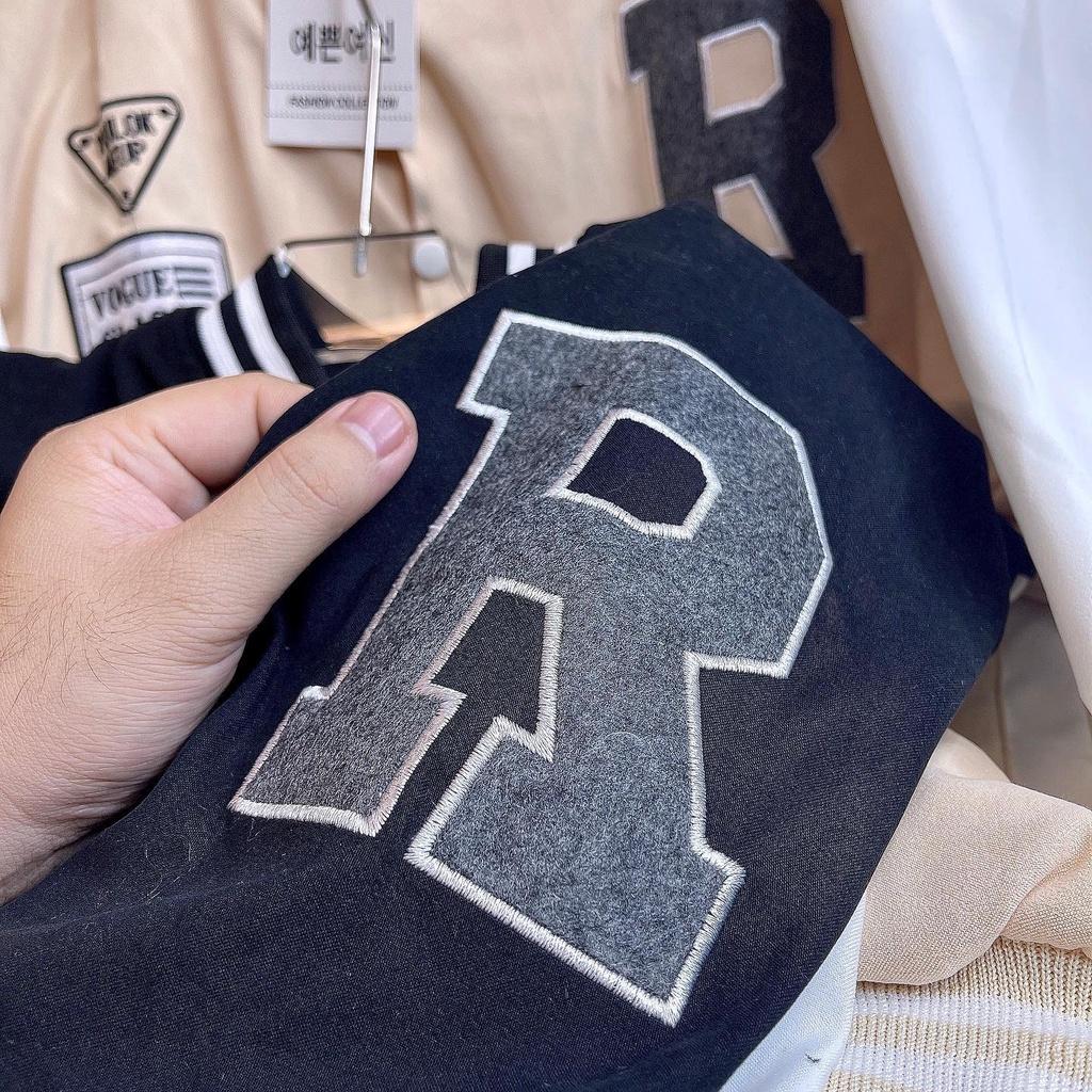 Áo Khoác Bomber Da Lộn 2 Lớp Thêu Logo R Chất Vải Mịn Đẹp Form Unisex Rộng Thoải Mái