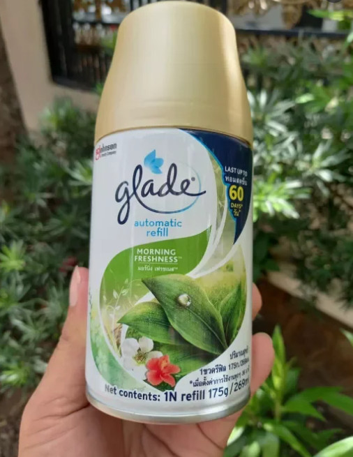 Bình Xịt Thơm Phòng Tự Động Glade Hương Sớm Mai 175g