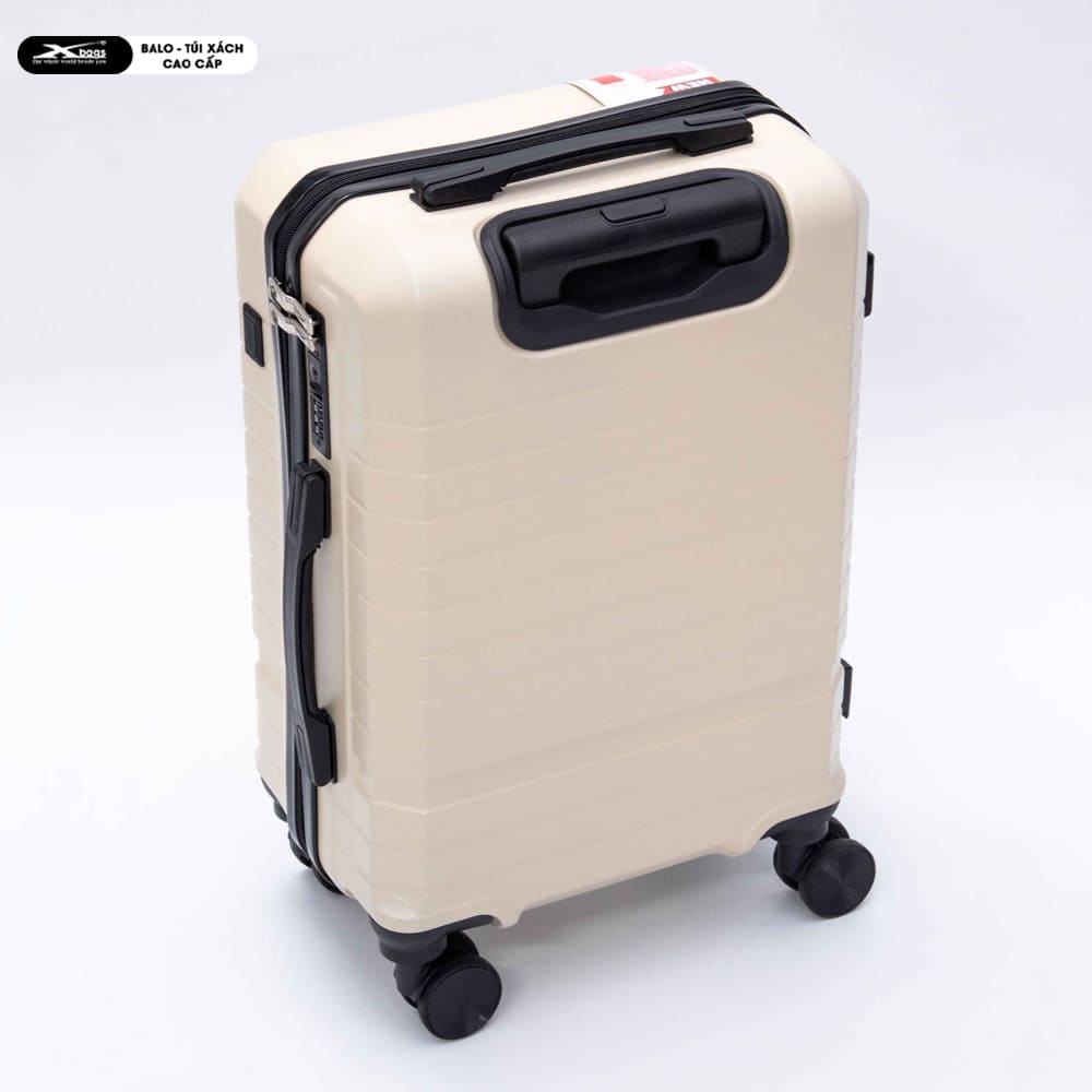 Vali Kéo 20 Inch Cao Cấp Xbags White Titan Pro Màu Kem Sang Trọng Hiện Đại,Chống Va Đập, Có Khóa TSA, Cổng Sạc USB Tiện Lợi XB6105!