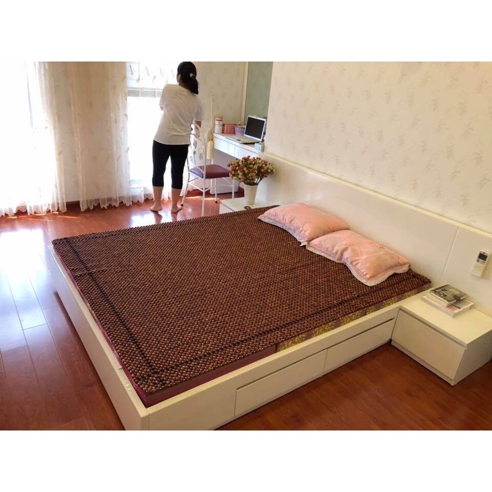 Chiếu hạt gỗ Hương đỏ hạt 12ly - Tặng kèm gối hạt gỗ Bách Xanh