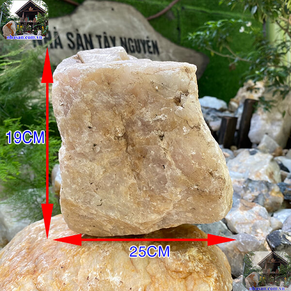 Đá thạch anh hồng thô 7.5kg -K166 giúp giải trừ sát khí