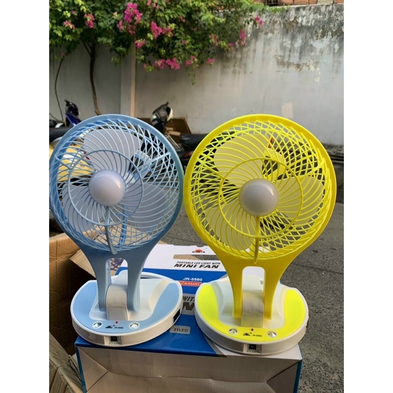 Quạt tích điện để bàn mini thiết kế gấp gọn thông minh kèm đèn led chiếu sáng 2 chế độ điều chỉnh - Quạt mini fan có đèn để bàn bằng nhựa cao cấp