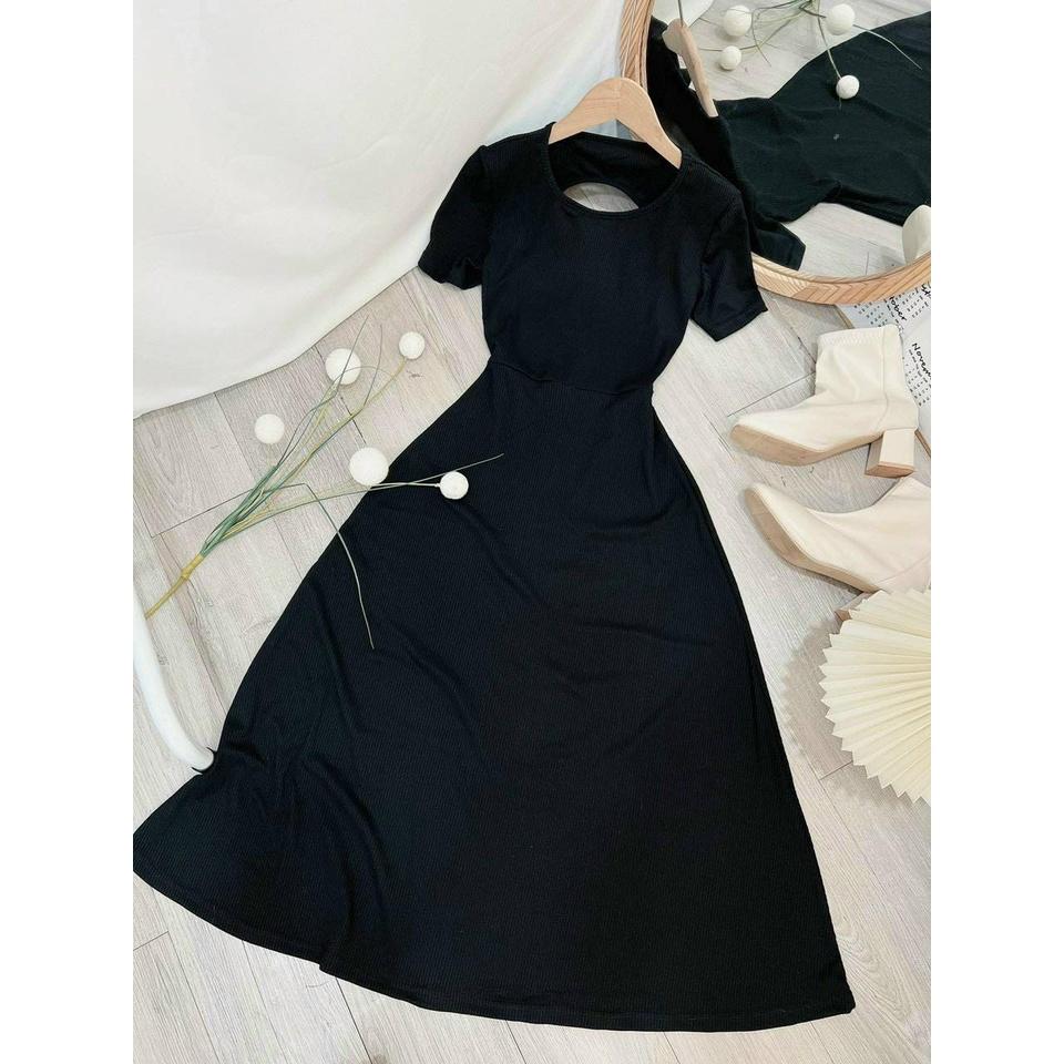 ĐẦM BODY BIG SIZE HỞ LƯNG MÀU ĐEN CHẤT THUN