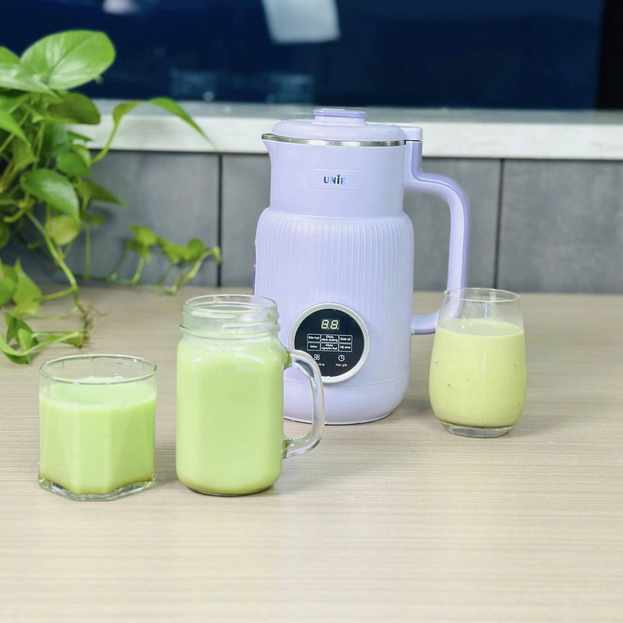 [Hàng chính hãng] Máy làm sữa hạt mini Unie UMB08 (phiên bản nắp Inox) 600ml - 5 chức năng xay nấu tiện lợi