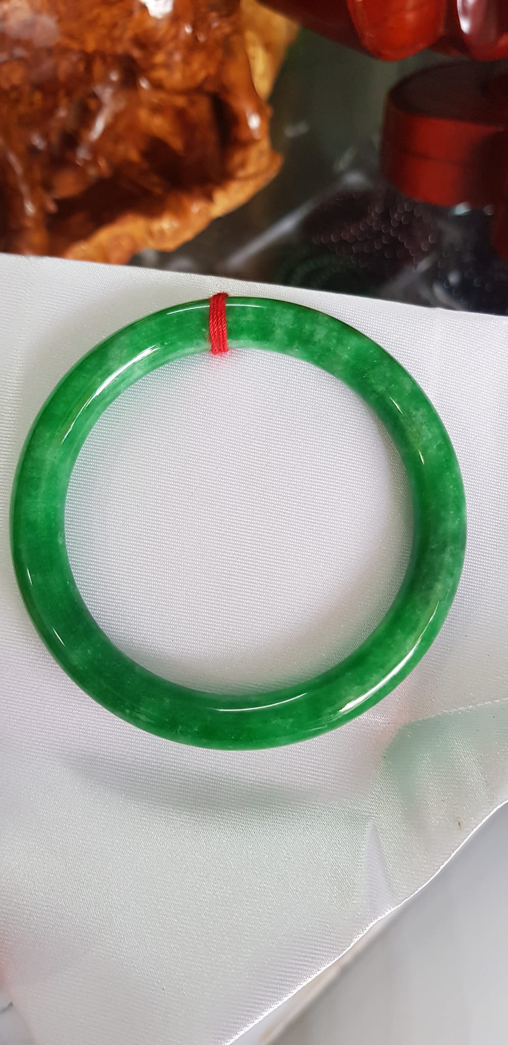 Vòng Tay Cẩm Thạch Đậu Lý B 61 Vòng size lớn 61mm x cọng 9mm Màu Xanh Đậm bông đậu lý rất là đẹp Nữ mệnh Thủy Mộc Hỏa tay to 72kg - 80kg đeo ạ