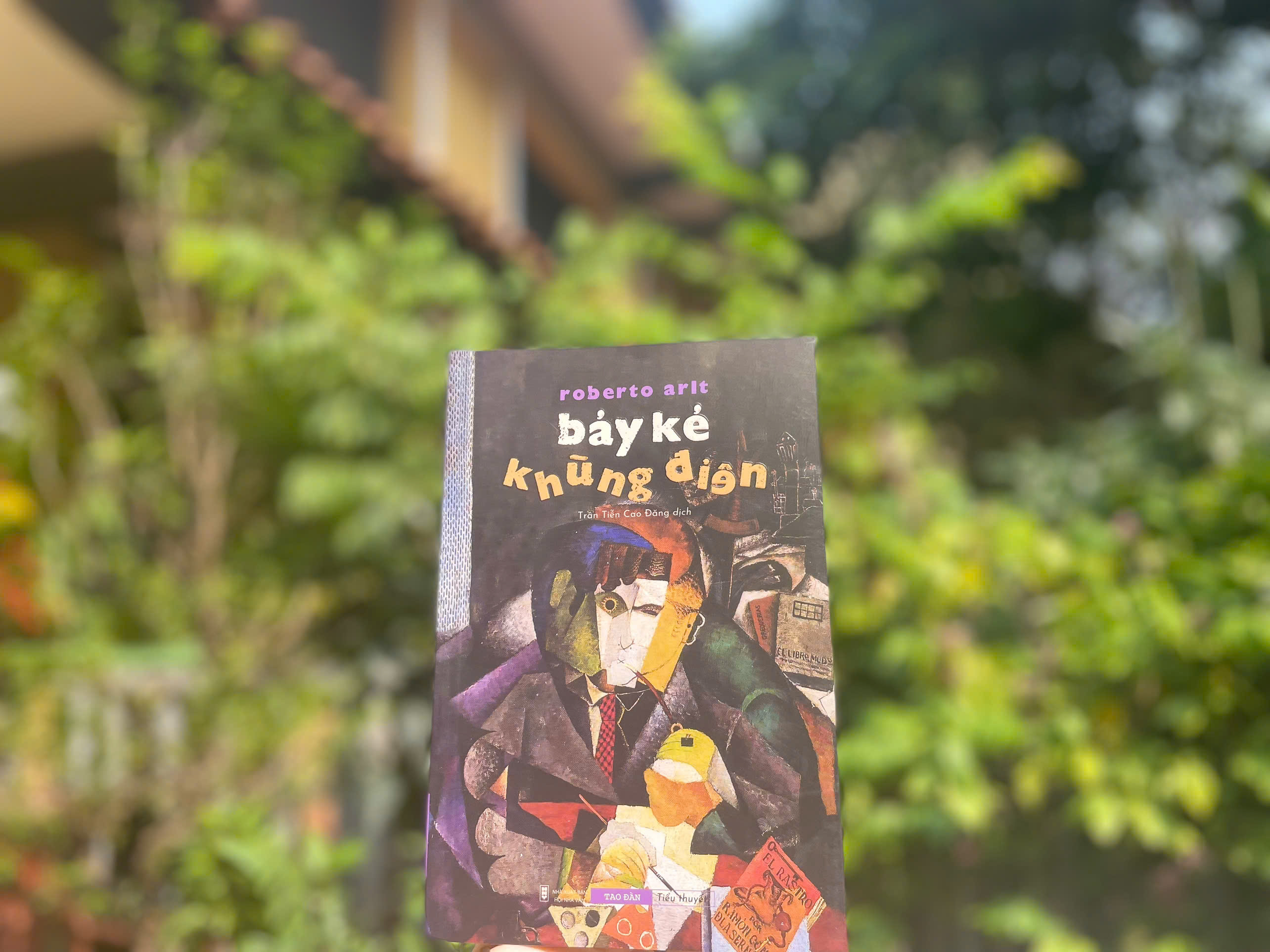 [Sách] Bảy Kẻ Khùng Điên - Roberto Arlt - Sách Tao Đàn