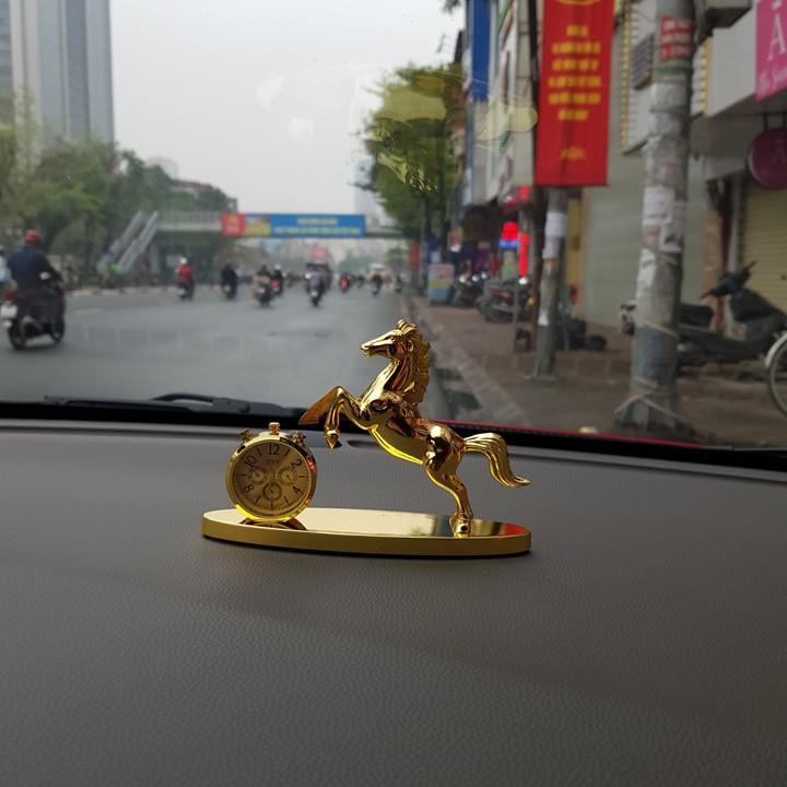 Tượng linh vật phong thủy và Đồng hồ nước hoa trang trí Taplo Xe hơi, Ô tô
