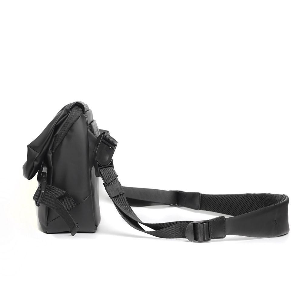 Túi đeo chéo nam phong cách mới - BEE GEE TDCN9187 Kích thước : rộng 30cm X cao 19cm X dày 9cm