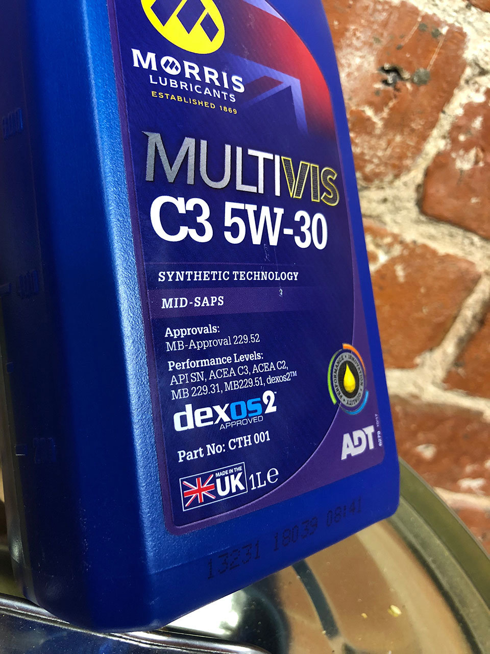 COMBO 6L nhớt dexos2 xe Colorado Multivis ADT C3 5W-30 + Súc rửa động cơ Bluechem