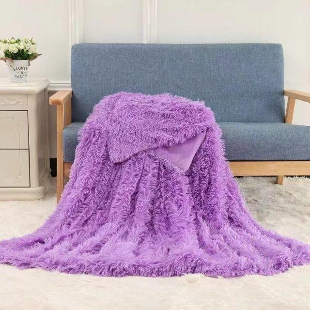 Chăn lông cao cấp