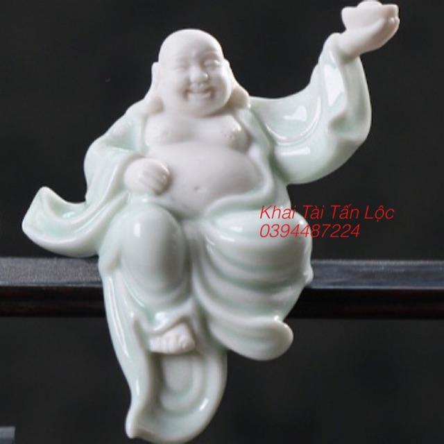 Tượng phật Di Lặc cầm thỏi vàng bằng bạch gốm