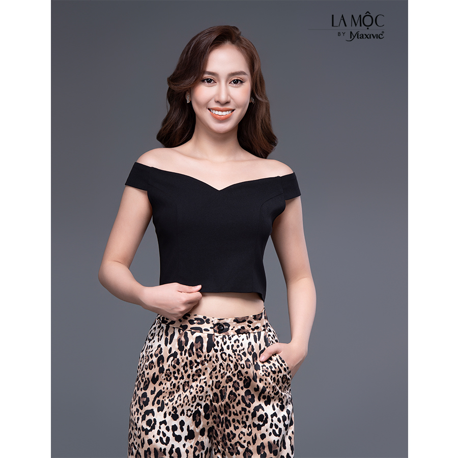 Áo croptop lụa cát đen trễ vai LM112476 [BST Da Beo