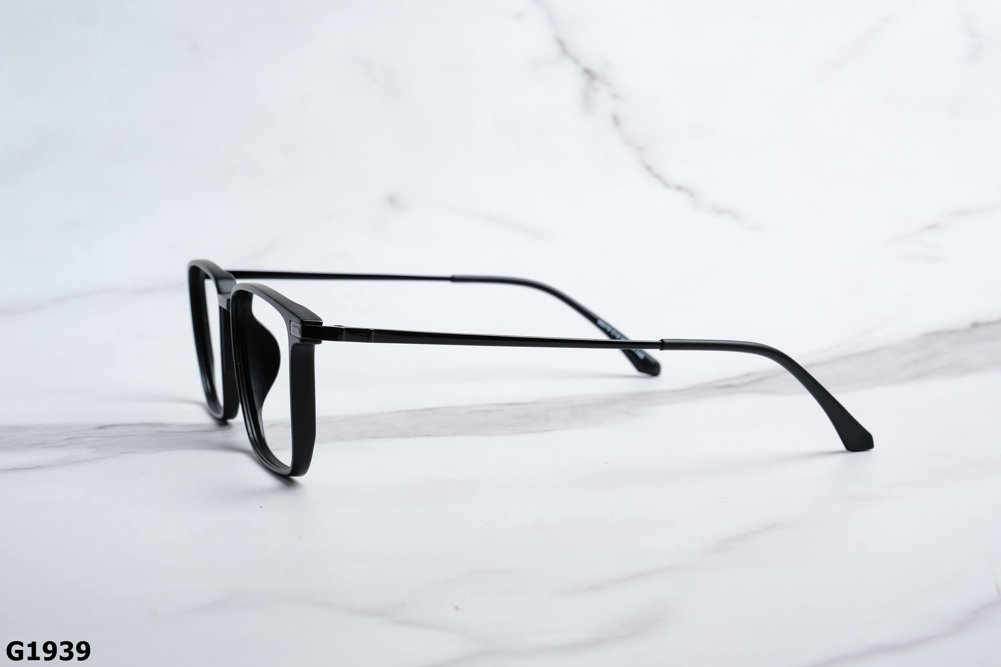 Gọng Kính Vuông SHADY Unisex G1939