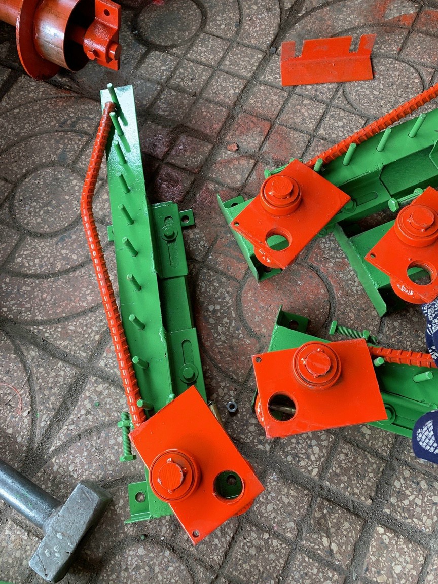 Bàn Bẻ Đai Sắt Xây Dựng 6/8/10