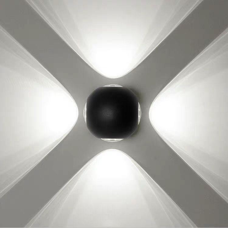 Đèn tường LED LUMPAR phong cách hiện đại, sang trọng.