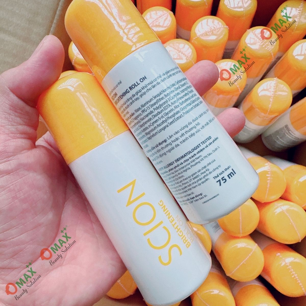 Lăn Khử Mùi SCION Brightening Roll-on 75ml Nhập Thailand- Ngăn Mùi Hôi Nách - Không Làm Ố Áo - Làm Sáng Da Dưới Cánh Tay