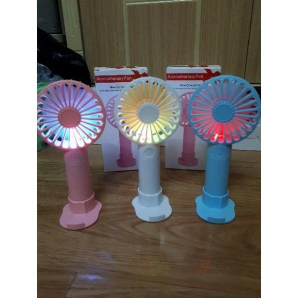 PVN15119 Quạt Tích Điện Mini Cầm Tay Có Led Kèm Dây Sạc T2