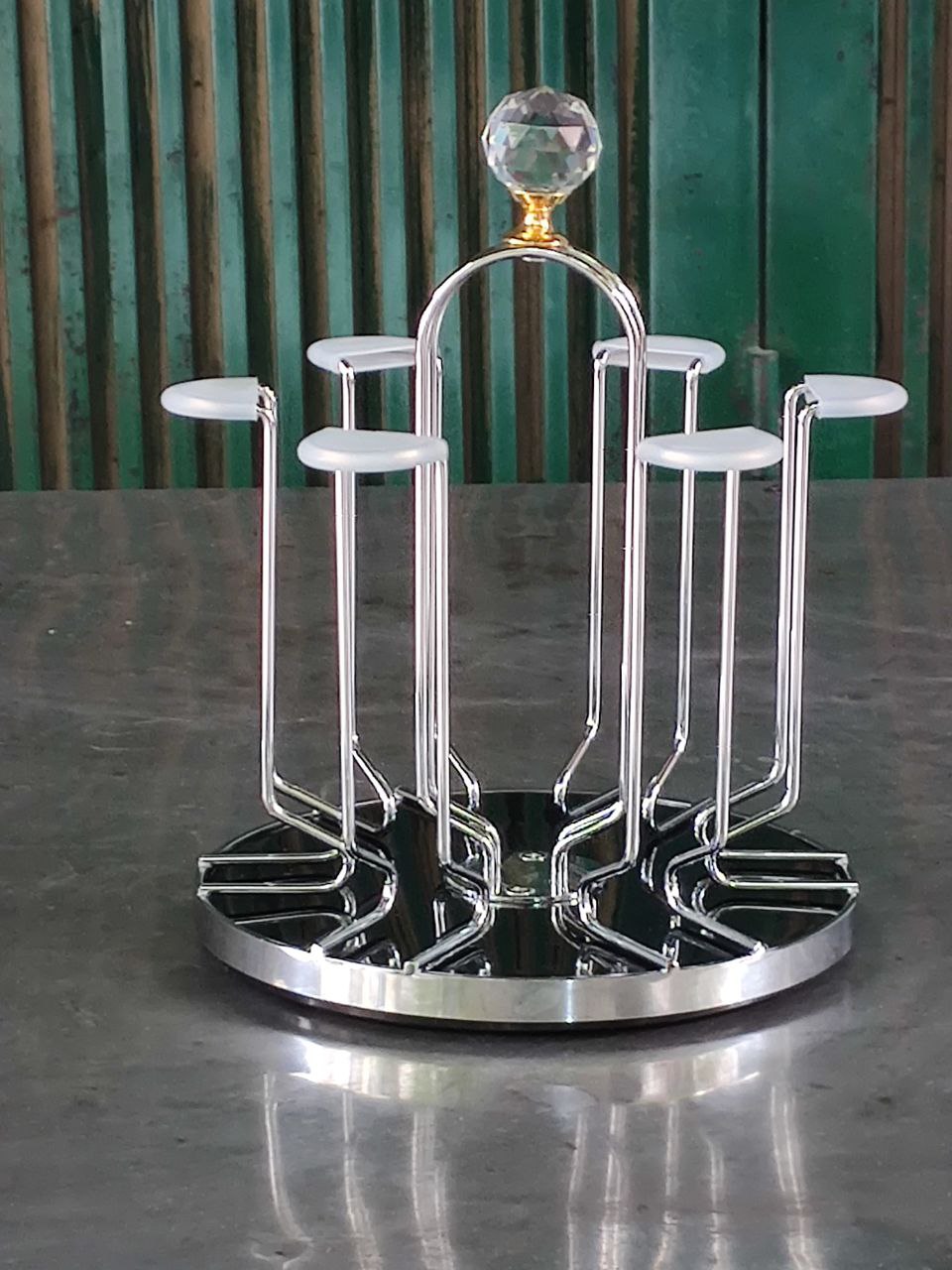 KHAY ÚP LY TRÒN INOX XOAY 360 ĐỘ – SANG TRỌNG &amp; TIỆN DỤNG