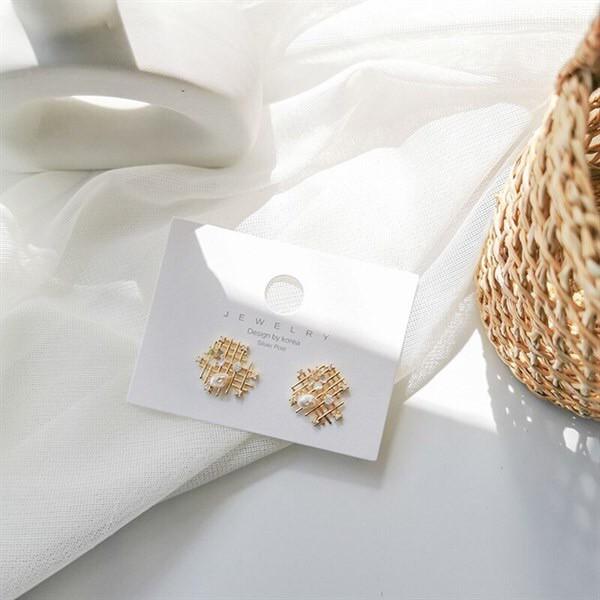 Bông tai - Lưới kim loại đính đá hạt trai - Màu gold
