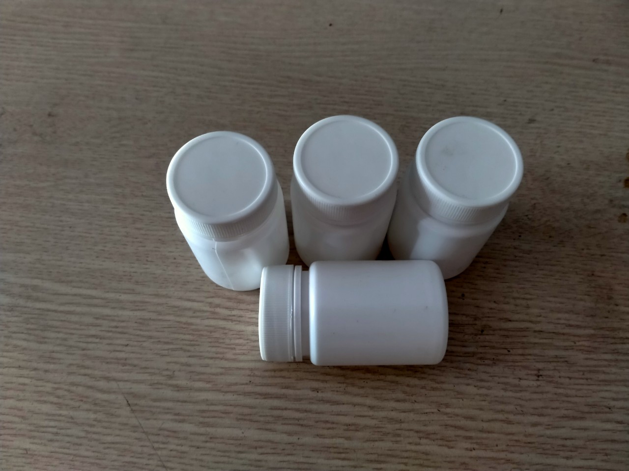 Hộp Nhựa Đựng Dung Dịch 50ml Có Thể Chiết Các Sản Phẩm Khác Vào Mang Theo Vô Cùng Tiện Lợi