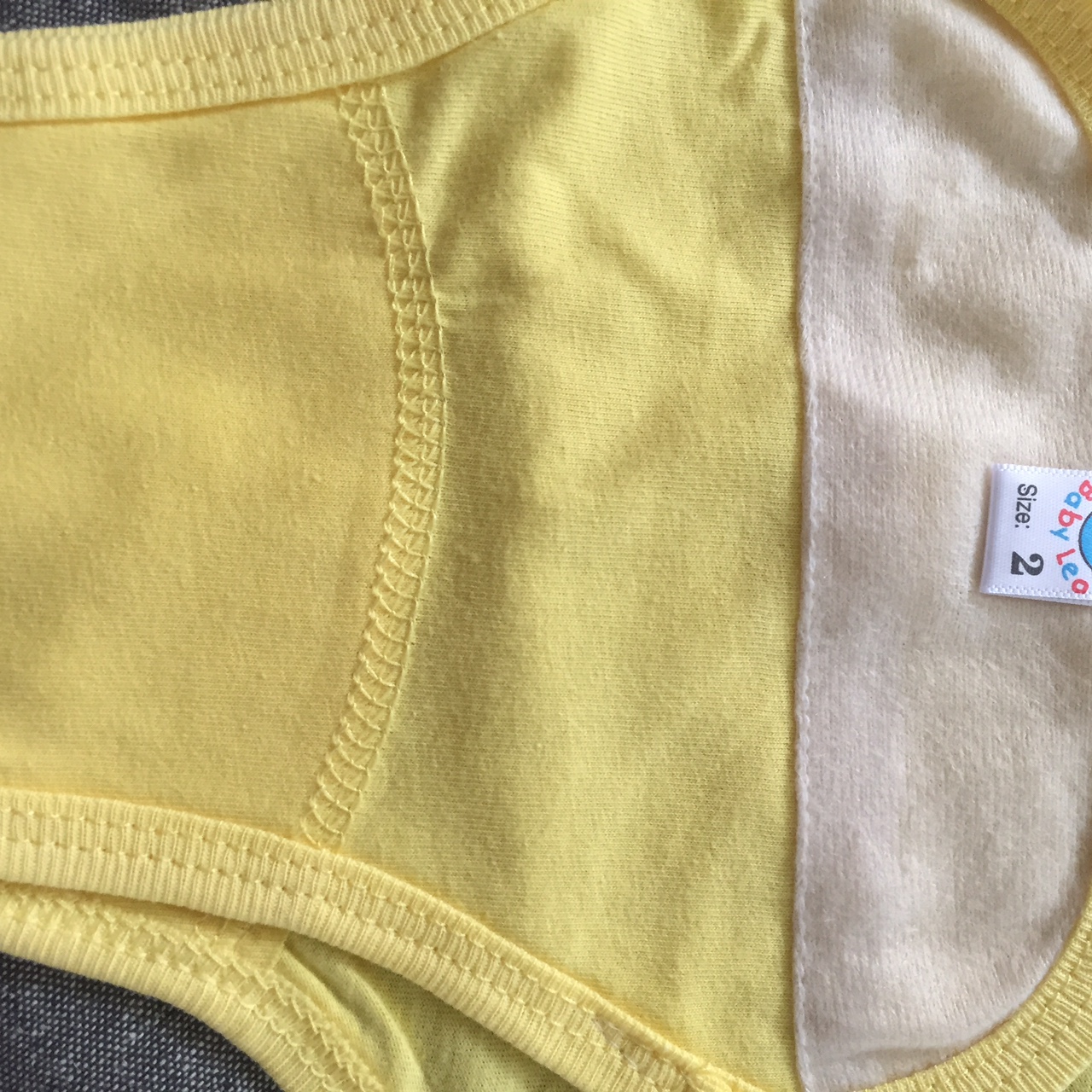 Combo 5 tả vải, tả dán cotton mềm, mịn cho bé sơ sinh Thái Hà Thịnh ( tặng kèm 1 đôi tất sơ sinh amigo như hình)