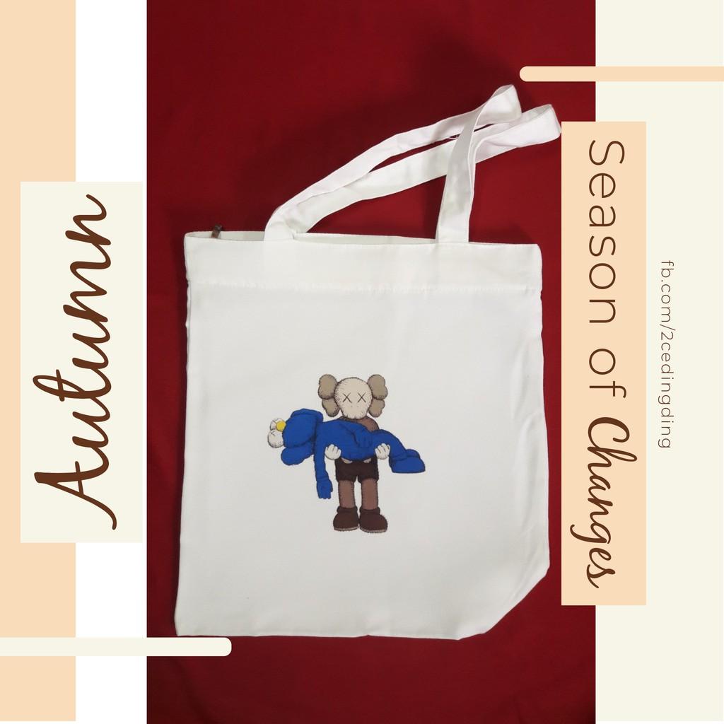 Túi Tote trắng KAWS_1