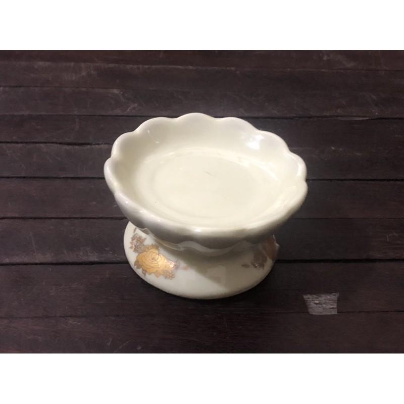 Chân Nến Thờ Men Vàng