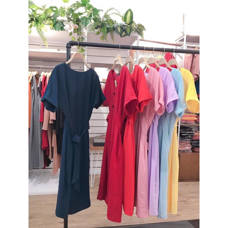 F568 Đầm suông cổ tim đính cúc