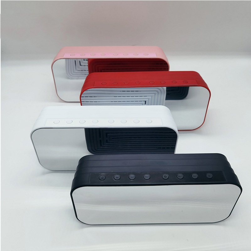 Loa Bluetooth Mặt Gương Kiêm Đồng Hồ Báo Thức A18 - Có Khe Cắm Thẻ Nhớ