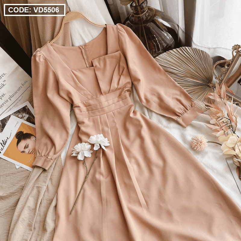 Đầm dáng xòe kiểu bo eo