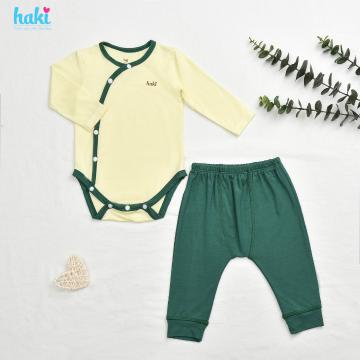 Set body chip cài lệch giữ ấm ngực dài tay kèm quần vải Bamboo cao cấp siêu mềm, thoáng khí, thấm hút mồ hôi cho bé HAKI - BB040