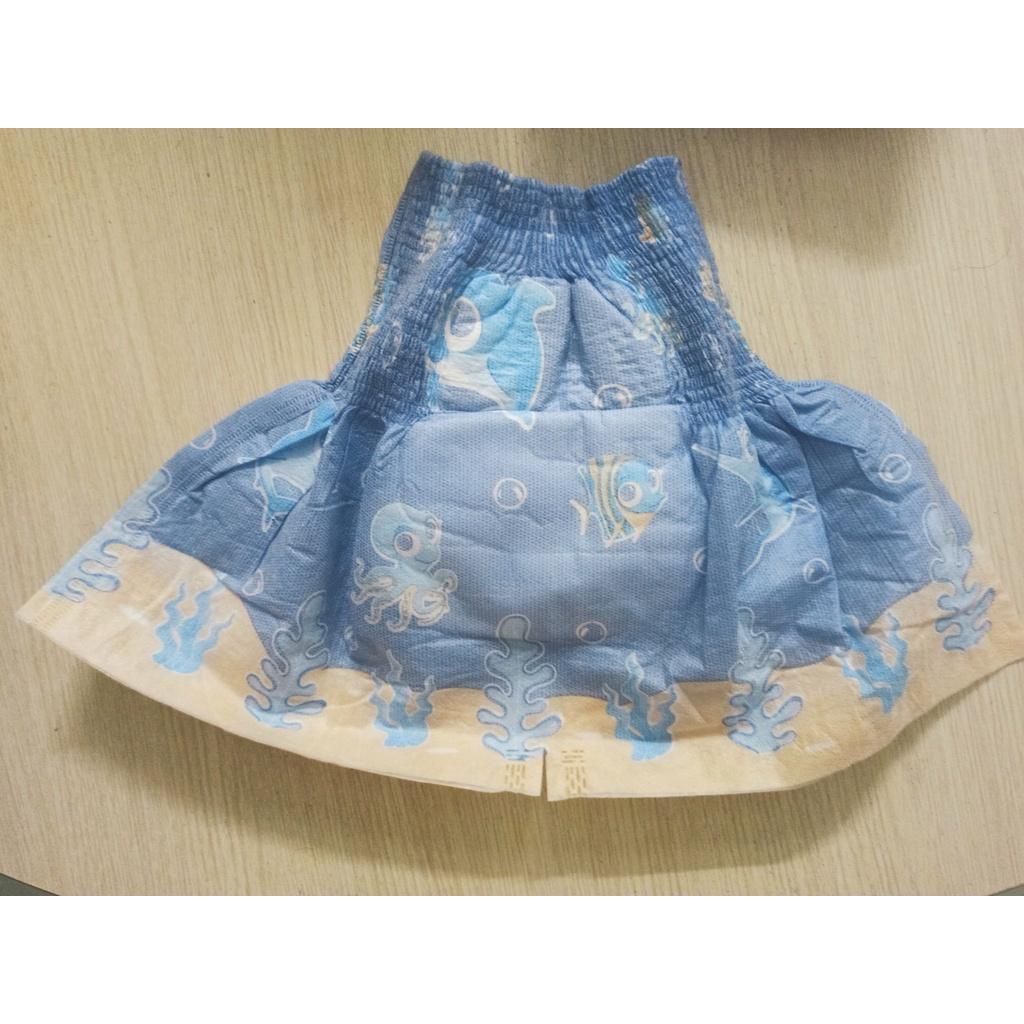 Bỉm quần bơi cho bé trai, bé gái Size L 9-14 kg, XL 12-17kg, XXL trên 15kg thương hiệu Happy Penguin