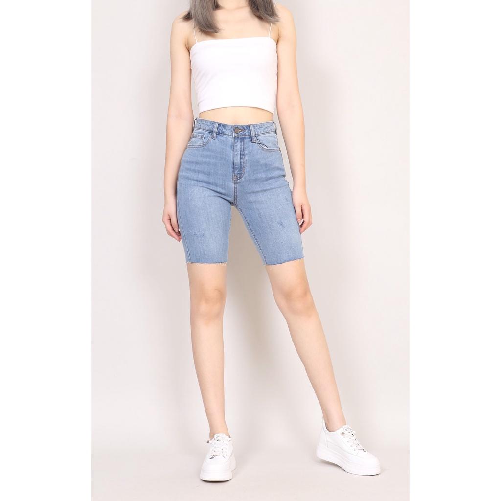 Quần Jean Nữ dáng Ngố Trên Gối Xước Gấu Cắt CT JEANS