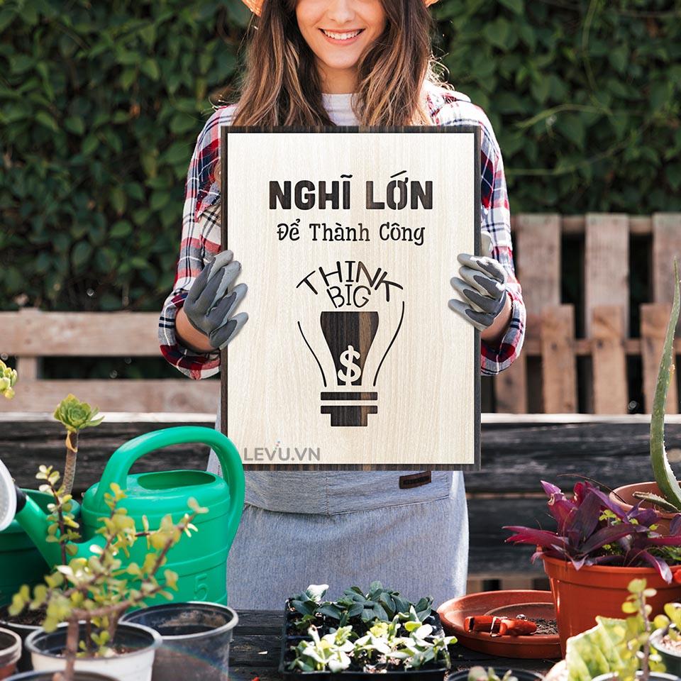 Tranh treo tường bằng gỗ LEVU LV030 "Nghĩ lớn để thành công"