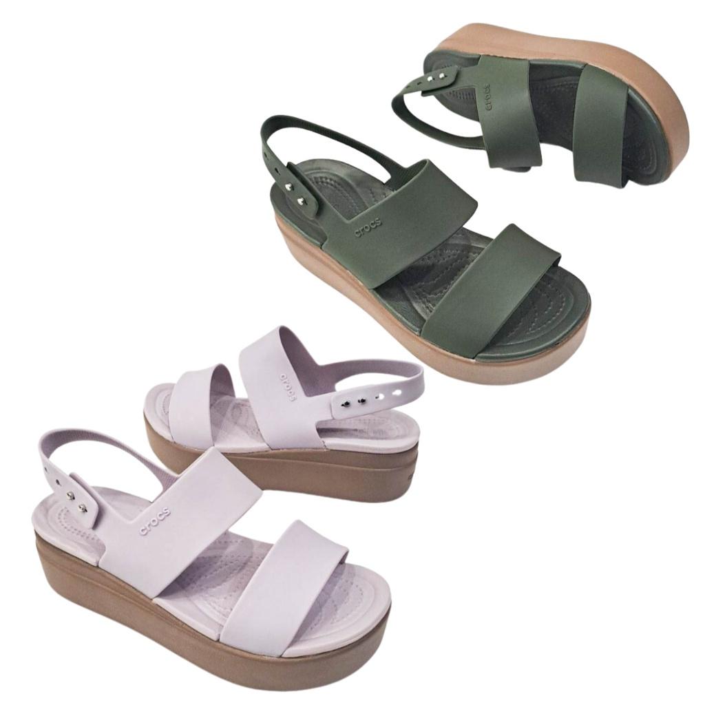 Sandal Cross Brooklyn đi mưa, đế cao 5 cm thoải mái, chống mùi hôi chân, mềm êm