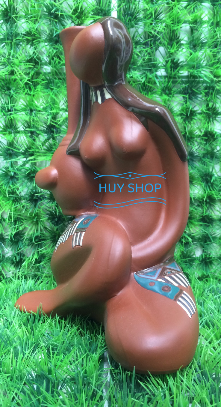 Gốm sứ trang trí cao cấp - Tượng CÔ GÁI DÂN TỘC số 4