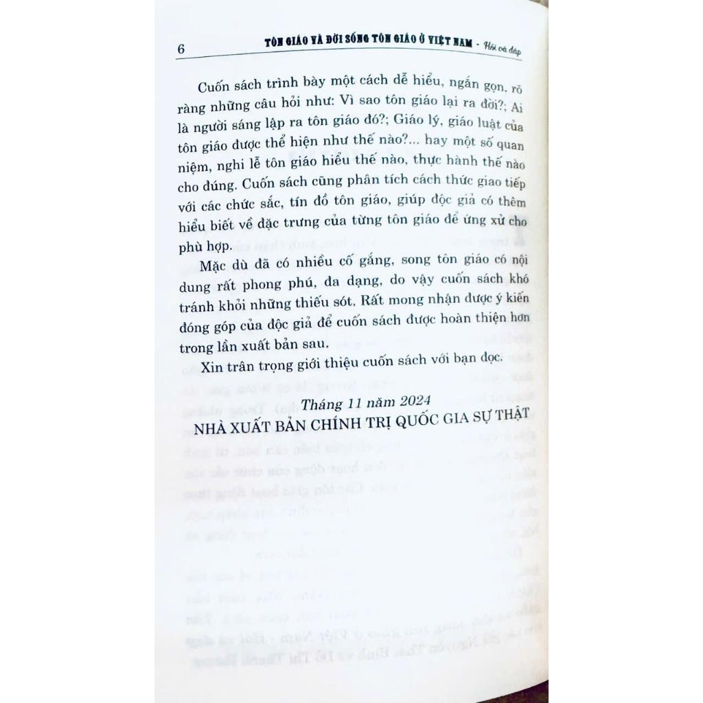 Sách - Tôn Giáo Và Đời Sống Tôn Giáo Ở Việt Nam - Hỏi Và Đáp - NXB Chính Trị Quốc Gia