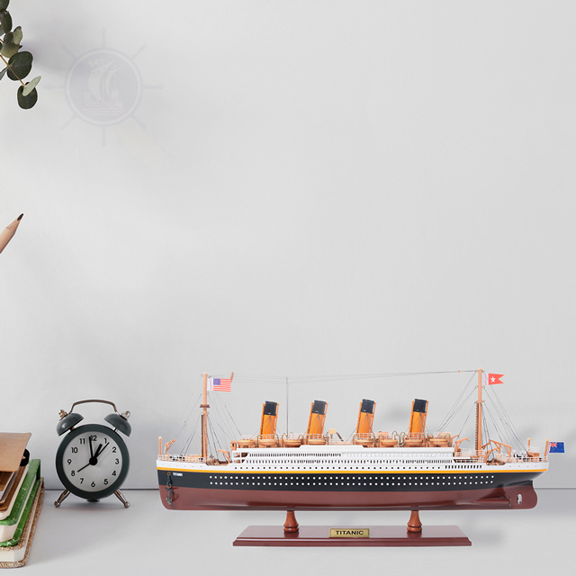 Du Thuyền Titanic Painted Bằng Gỗ Dùng Để Trưng Bày Trang Trí Dài 63 Cm