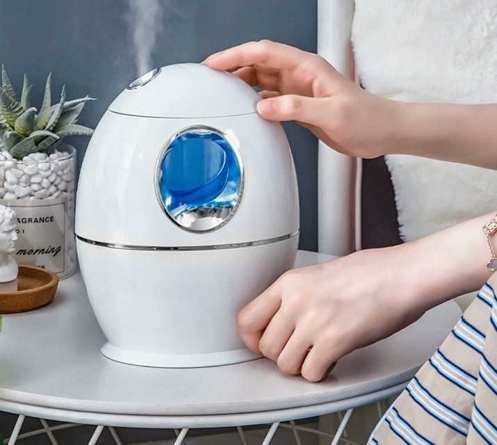 MÁY TẠO ĐỘ ẨM , PHUN SƯƠNG HUMIDIFIER 800ML MẪU MỚI