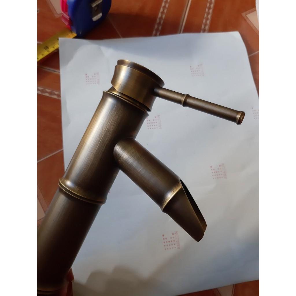 Vòi Lavabo Đồng Cổ Điển Trúc Nóng Lạnh