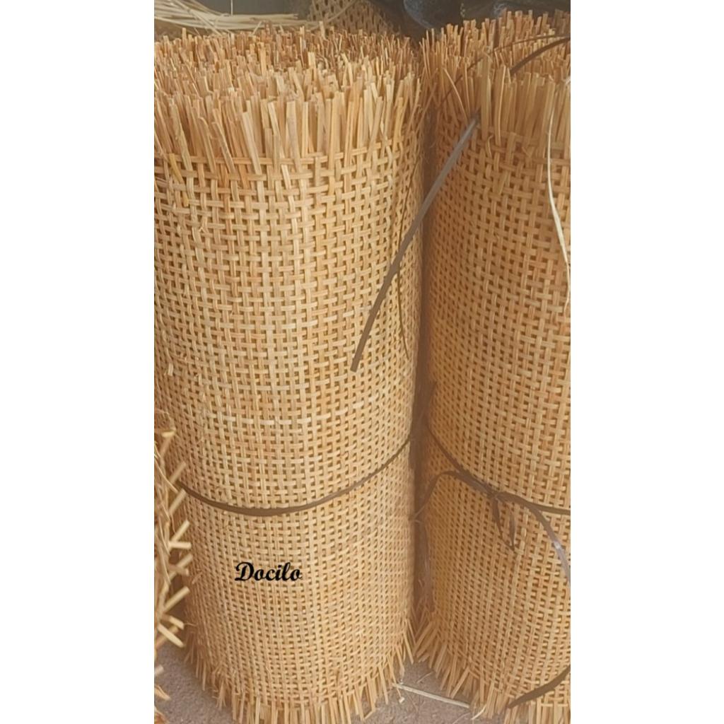 Mành mây ô vuông màu tự nhiên - Lưới mây caro decor, bọc cánh tủ, cửa, bàn ghế gỗ, mây
