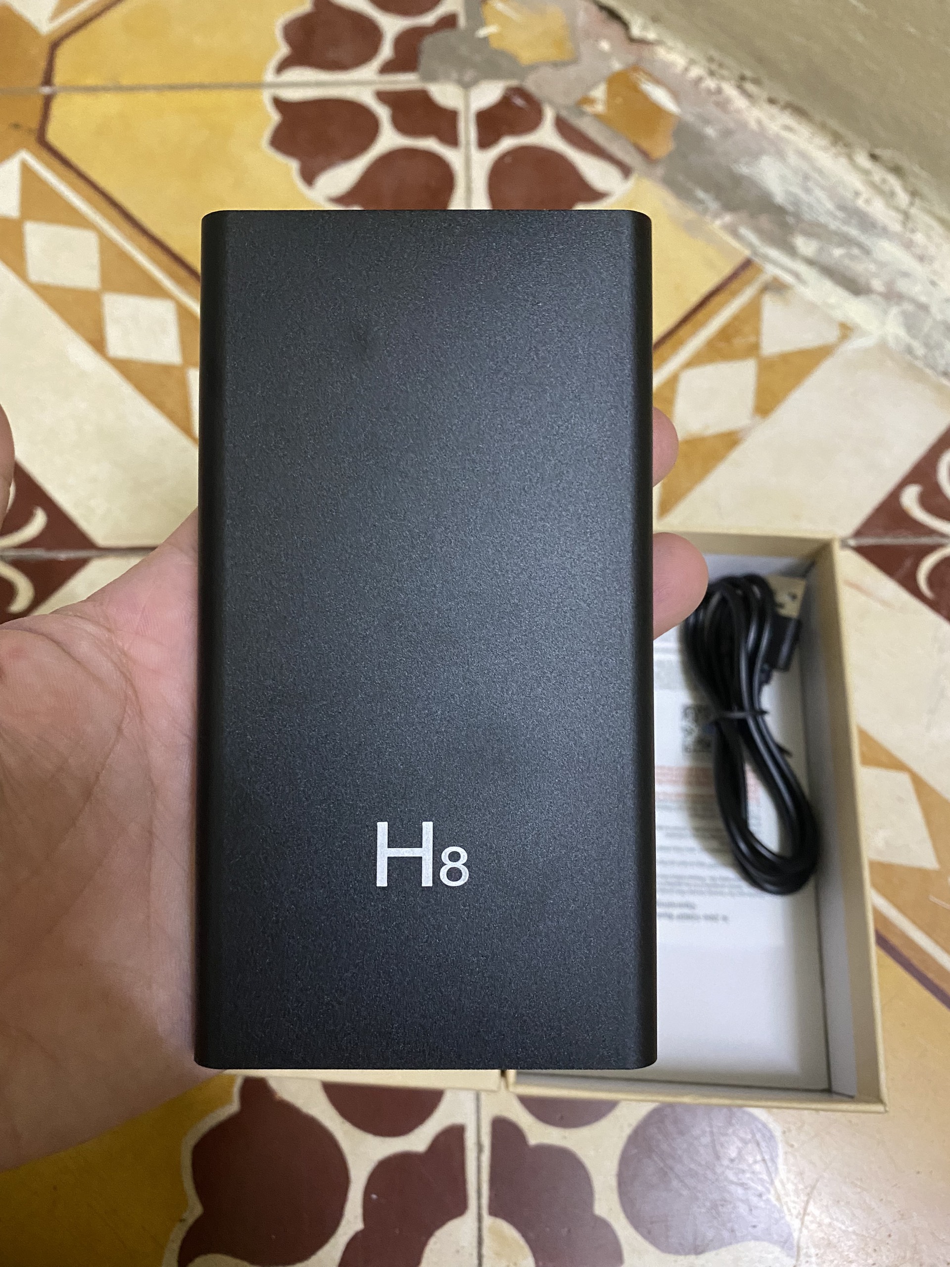 Camera wifi H8-1080p xem từ xa qua điện thoại tặng kèm thẻ 64gb