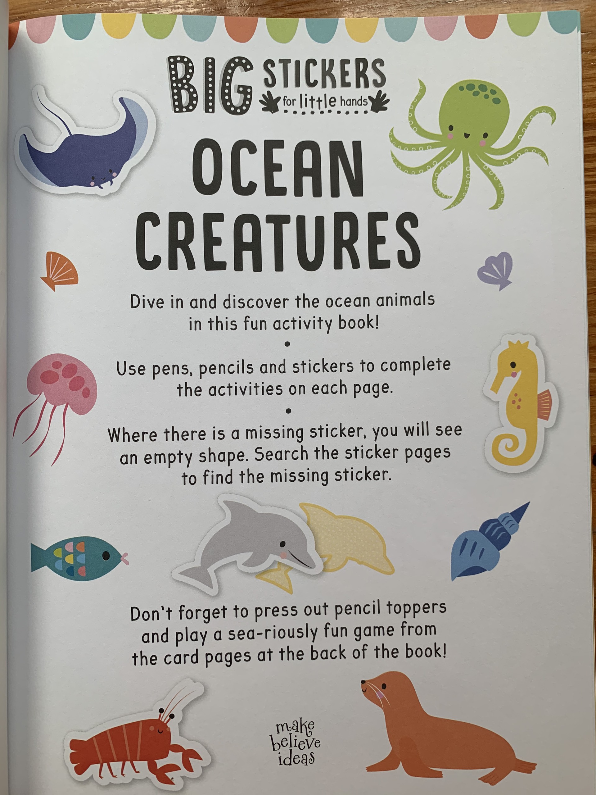 Sách tương tác sticker – Sinh vật dưới đại dương - Ocean Creatures (Sticker activity book)