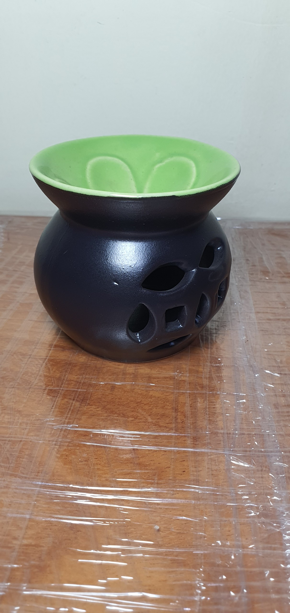 Xông tinh dầu sứ cao cấp ngang 8cm