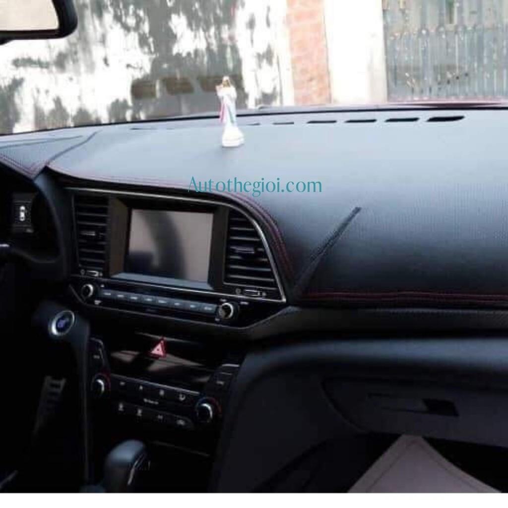 Thảm Taplo Toyota Wigo Chất Liệu Da Vân Cabon